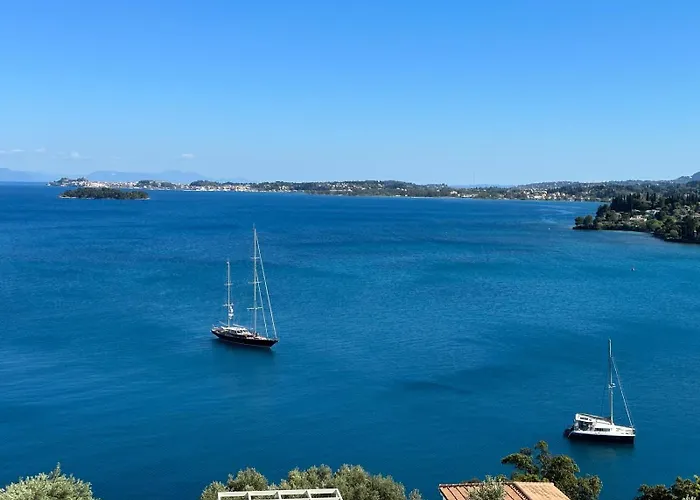 Elysium Βίλα Κομμένο