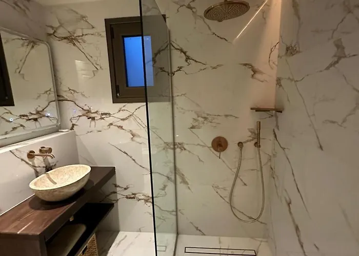 Elysium Коммено